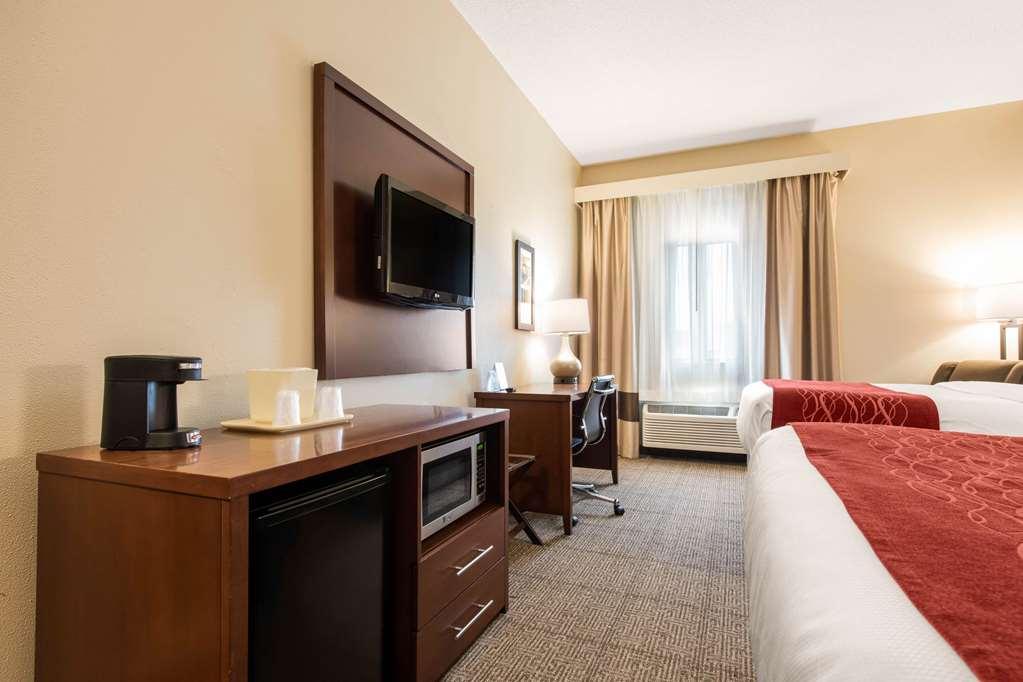 Comfort Inn&Suites Streetsboro - Kent Habitación foto